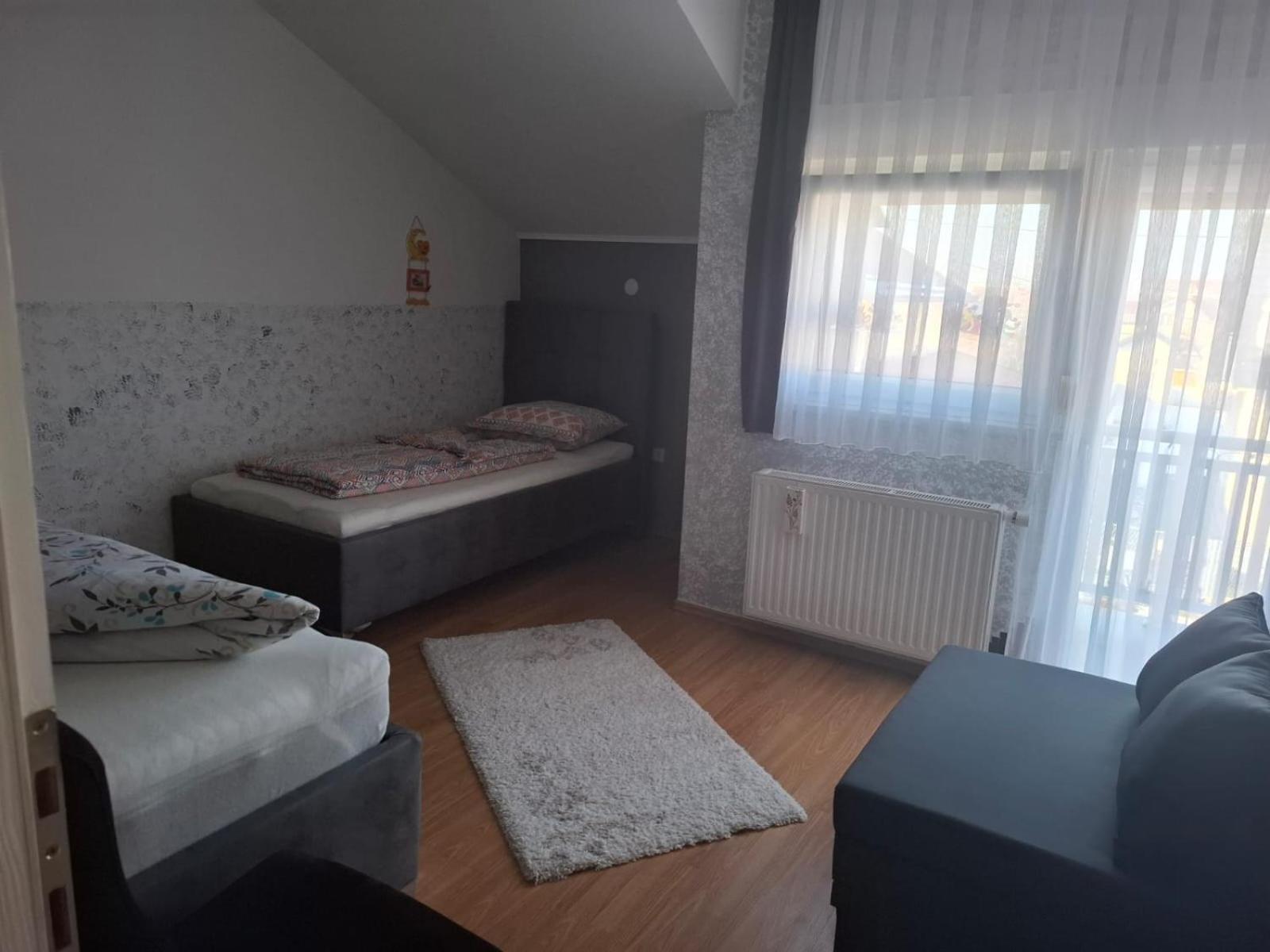 Apartman Sofia Zupanja Bagian luar foto
