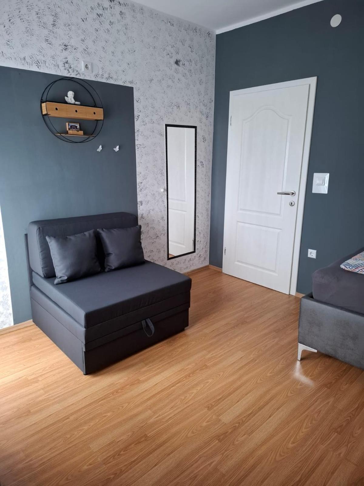 Apartman Sofia Zupanja Bagian luar foto